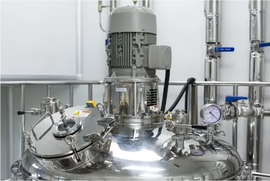 teamwork-selective-focused